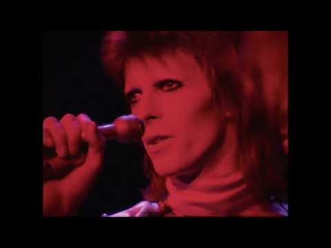 Thumbnail of the video: Moonage Daydream
