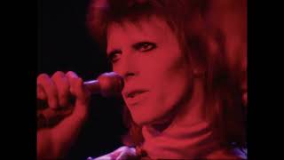 David Bowie - Moonage Daydream (Live at Hammersmith Odeon, London 1973) [4K Upgrade]