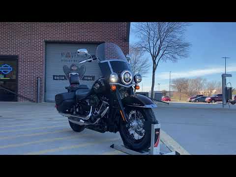 2019 Harley-Davidson Heritage Classic 114 in Carrollton, Texas - Video 1