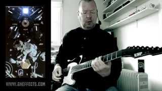 Video thumbnail for Greenhouse Effects : SLUDGE HAMMER Fuzz/Distortion - EMG's and Jazzmaster - Demonstration by Brett Kingman