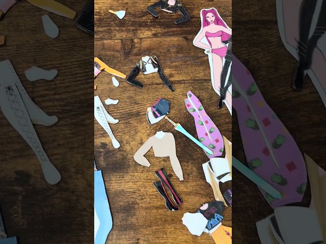 Vídeo relacionado con SSKHE K-KPop D-Demon H-Hunters Lote de 5 Colgantes DIY Colección Oficial de K-Pop Cazademonios para Regalos y Coleccionismo