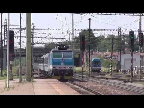 ČD 362.164 - Příjezd vlaku R 867 Macocha - Pardubice hl.n., 4.7.2015