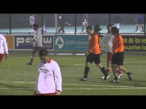 Opjestropdas 19 sept 2013 VV De Meern 9 - DHSC 6 com 3-0  Doelpunt Jos (3-0)