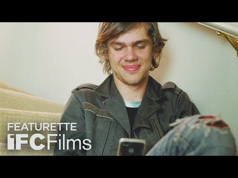 Thumbnail of the video: Crafts Featurette