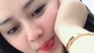 Download lagu Story wa cewek cantik nakal mp3