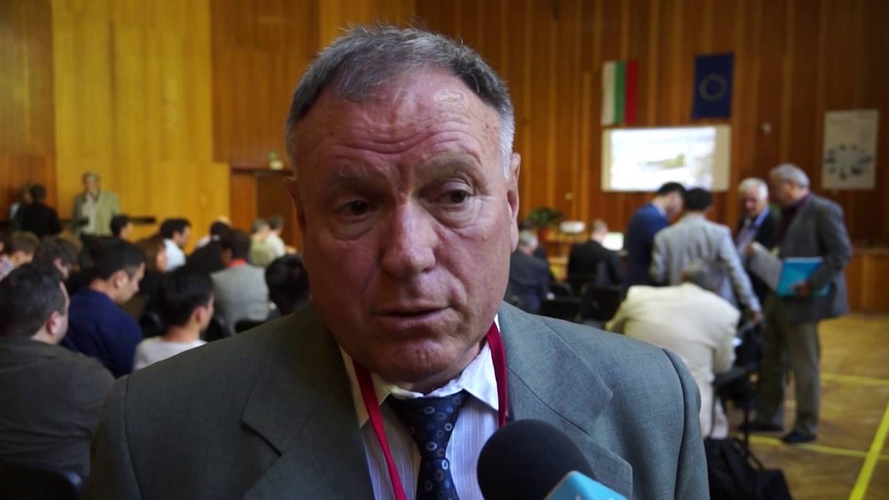Смолян е домакин на Международна научна конференция на тема „Bъзoбнoвяeми eнepгийни изтoчници и инoвaтивни тexнoлoгии“