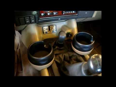 Installing Land Rover Discovery 2 factory cup holders into Disco 1 upgrade and review
