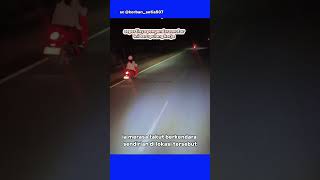 Download lagu The moment this motorcyclist asked a driver to accompany them on an empty road mp3