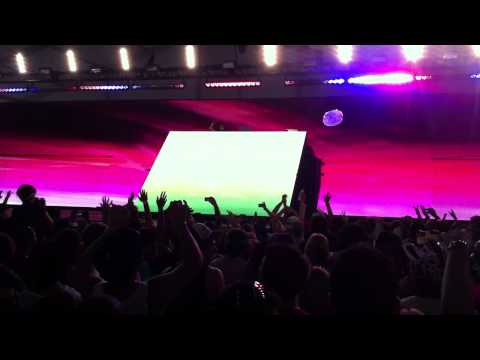 Mr. Pit vs Fatboy Slim - Avion Skank @ EZOO 2011
