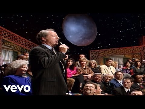 Bill & Gloria Gaither - I'm Not Perfect, Just Forgiven [Live] ft. Joel Hemphill