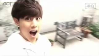 GOT7 donut selfie 2015 in tokyo  - LOVE TRAIN