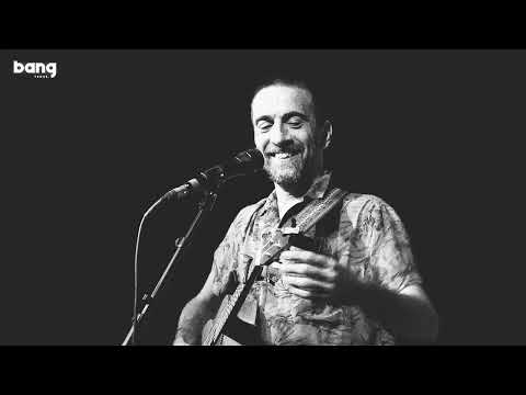 LÁGRIMAS SÃO PARA CORRER - MANEL CRUZ ao vivo na sala Bang Venue