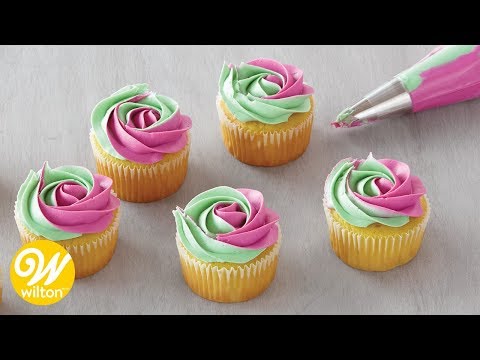 How to Make a Two-Tone Buttercream Swirl | Wilton