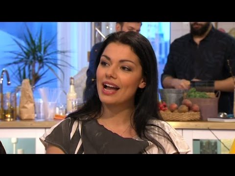 "Är det nån mening att prutta" - helgpanelen om galna kulturkrockar - Nyhetsmorgon (TV4)