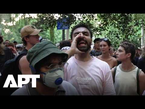Pro-Palestinian Protest Erupts Outside Sydney Police Station During Israeli President Herzog’s Visit