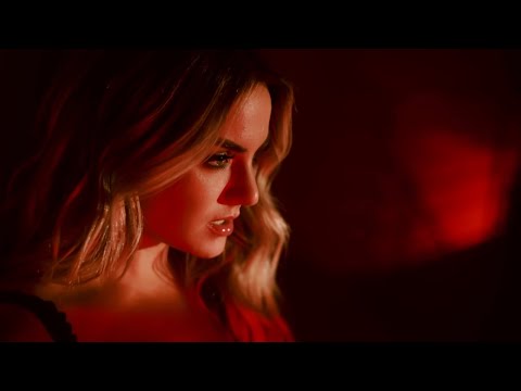 JoJo - Comeback (feat. Tory Lanez & 30 Roc) [Official Music Video]