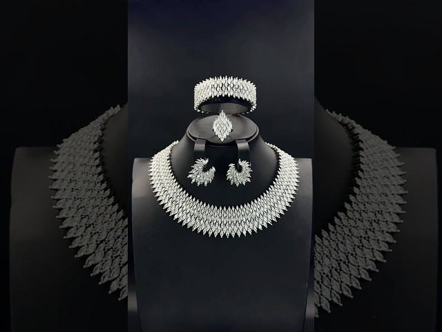 طقم زيركون فضي أنيق بإصدار خاص دقة الماس 5 قطع بضم...