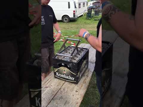 Wie man eine Kiste Bier richtig öffnen 🙄