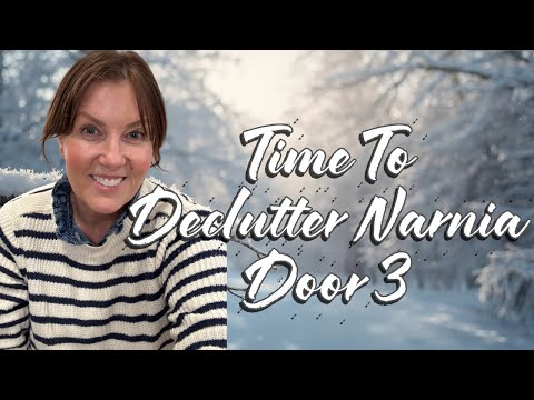 Wardrobe Declutter | Decluttering My Narnia-Size Wardrobe – Door Three ✨