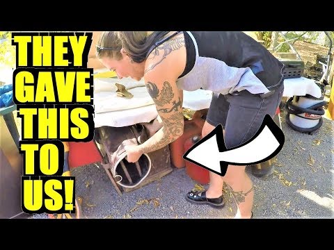 Ep23: I CAN'T BELIEVE THEY JUST GAVE THIS TO US! - The ORIGINAL GoPro Yard Sale Vlog!