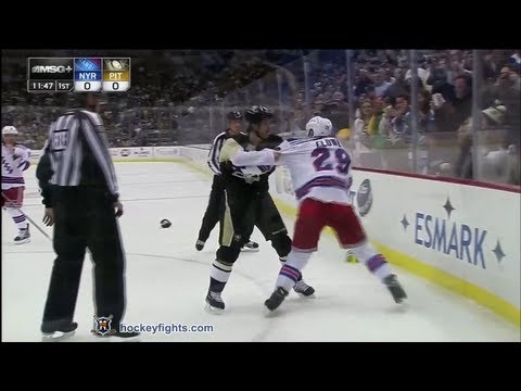 Ryane Clowe vs Deryk Engelland Apr 5, 2013