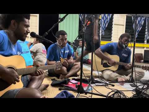 Senivuga Brothers - Dodomo Lei