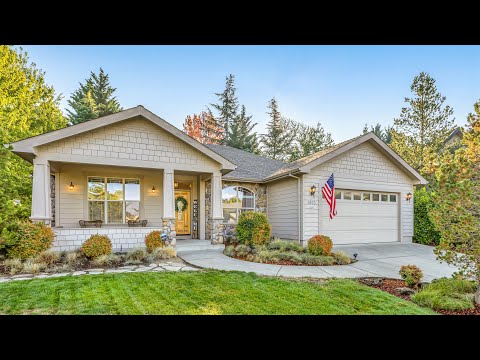 1508 Summit Ridge Circle in Medford, Oregon