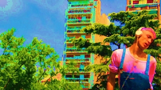 Glitch Dancer - Look a Like