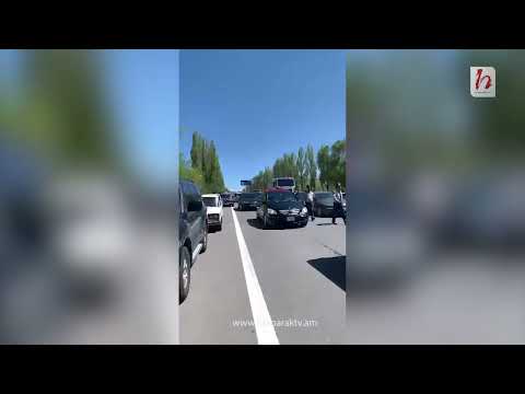 Քաղաքացիները փակել են Երևան-Սևան մայրուղին