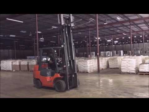 2001 Toyoto 7FGCU35 Propane Forklift