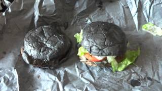 Japanese Foods: Burger King Kuro Diamond/Pearl Black Burger Tasting 9/19