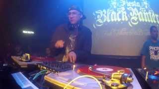 DJ PHARUK VS. DJ ROL3X - Fiesta Black Pantera 12/04/2013