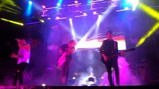 Amelie- Kill me and make it quick en hot mix Sanse (27-8-15)