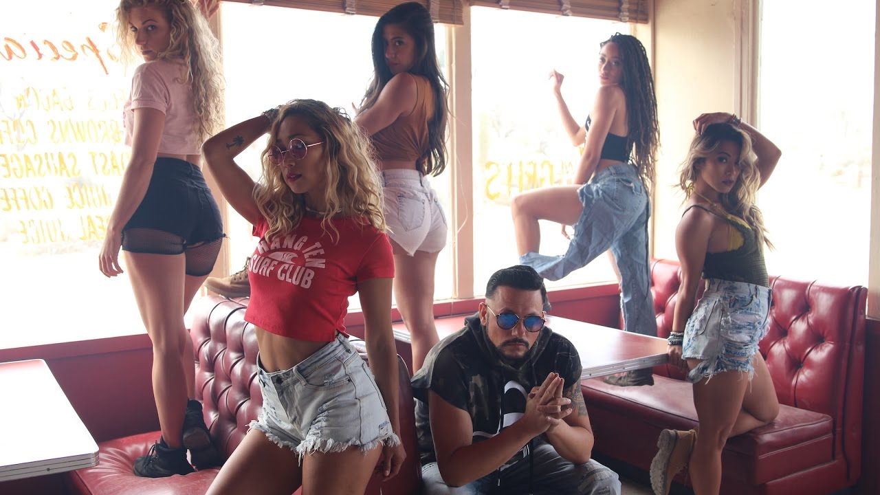 DJ Polique ft. J.Lauryn — Fuego Gasolina