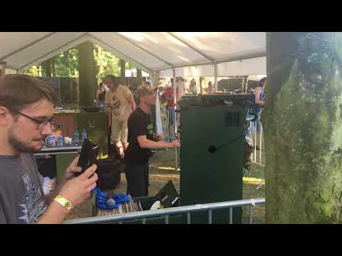 Dubateers play Mickey General - Chariots & Horses@Inna Di Yard Festival Rotterdam (29-6-2018)