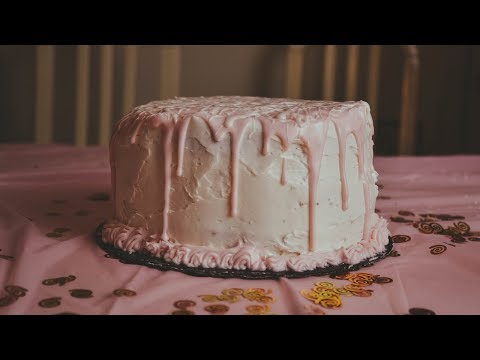 Decorating a Cake (Oddly Satisfying)