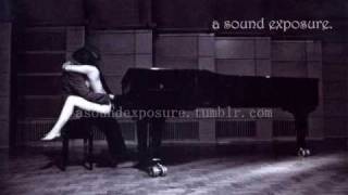 Blu &amp; Exile - Dancing In The Rain