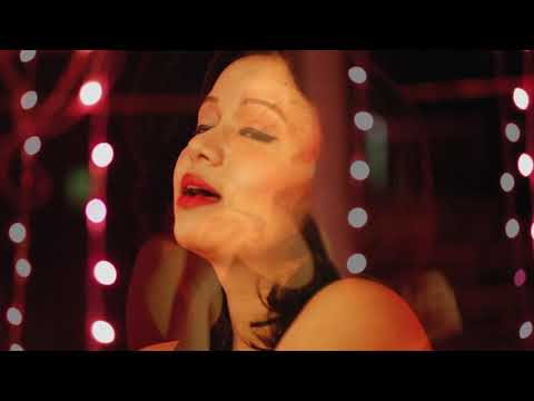 Martina Parashar  there bin