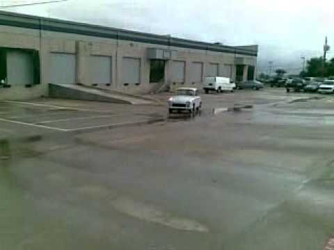 syrena-104-robi-kariere-w-usa