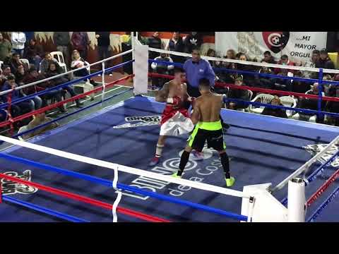 Andres “Pitbull” Córdova vs Nelson “El problema” Castells