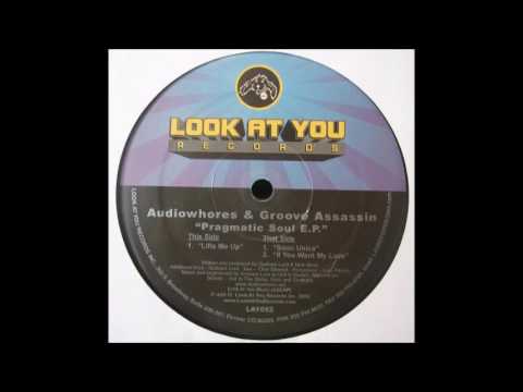 Audiowhores & Groove Assasin - Lifts Me Up (2004)
