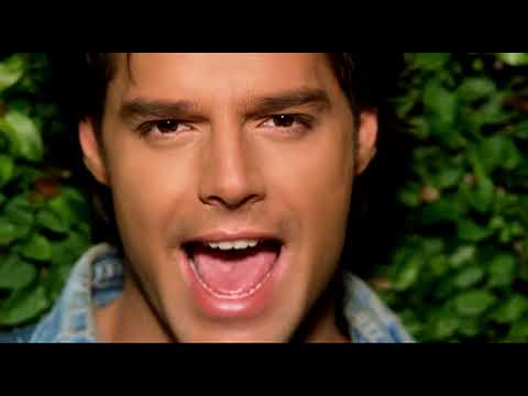 [HD] Ricky Martin & Christina Aguilera - Nobody Wants to Be Lonely (Music Video)