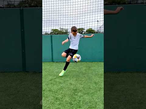 RONALDO vs NEYMAR 😱🔥!! FOOTBALL ⚽️ SKILLS