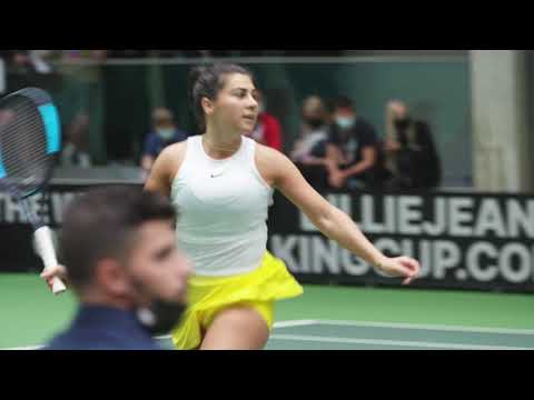 Billie Jean King taurė. A. Paražinskaitės ir D. Bashotos (Kosovas) mačo akimirkos.
