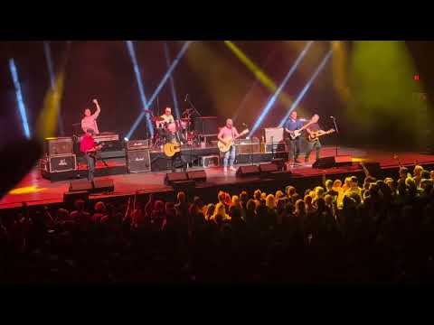 The Saw Doctors LIVE at MGM Music Hall Fenway Boston