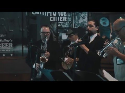 Farmland Jazz Band - Live Shoot Promo (Just Dropped In)