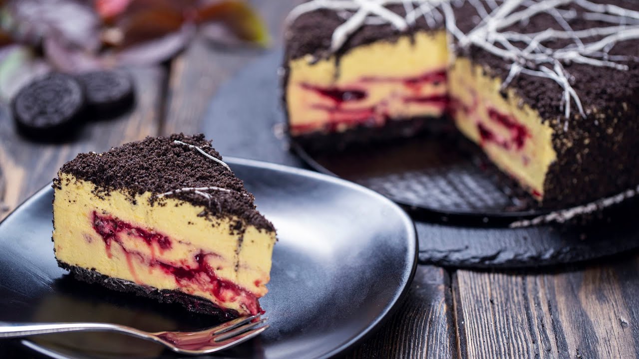 Bloody Halloween Cake - No-bake White Chocolate Mango Raspberry Cheesecake