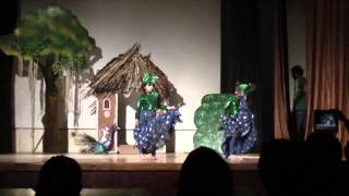 Peacock dance on O re kanchi by Annika and Mahi