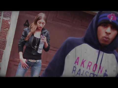 A OO A El Chio & Tab G OFFICIAL MUSIC VIDEO A1