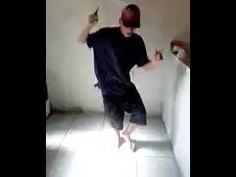 Passinho Do Maloka/  MC GW e MC pikachu Xia tchuca